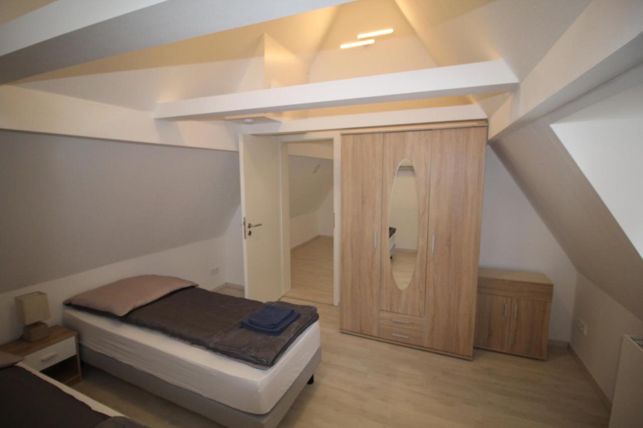 Mainz - 4-Zimmer-Haus - 6 Personen Esterno foto